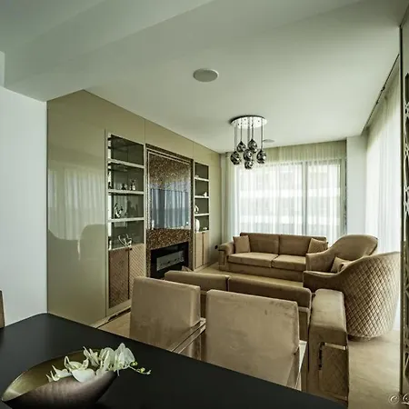 Massimo Luxury Apartmán Mamaia