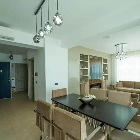 Massimo Luxury Apartmán *