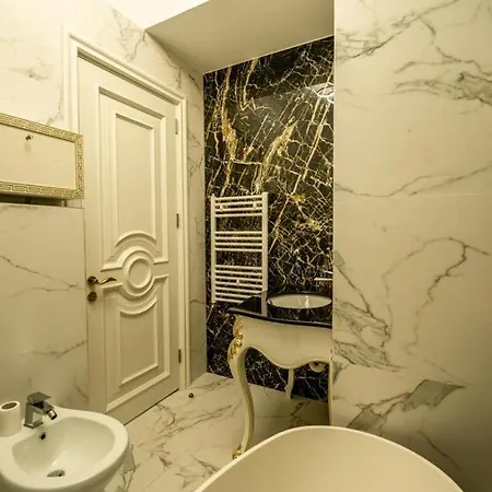 Massimo Luxury *